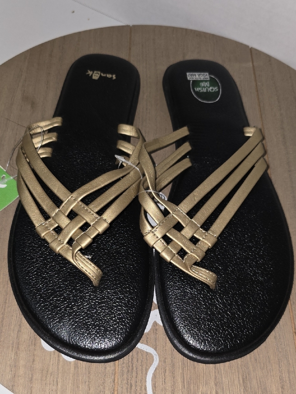 Sanuk Women's Gold Woven-Strap‎ Slide Sandals Size 9 NWT